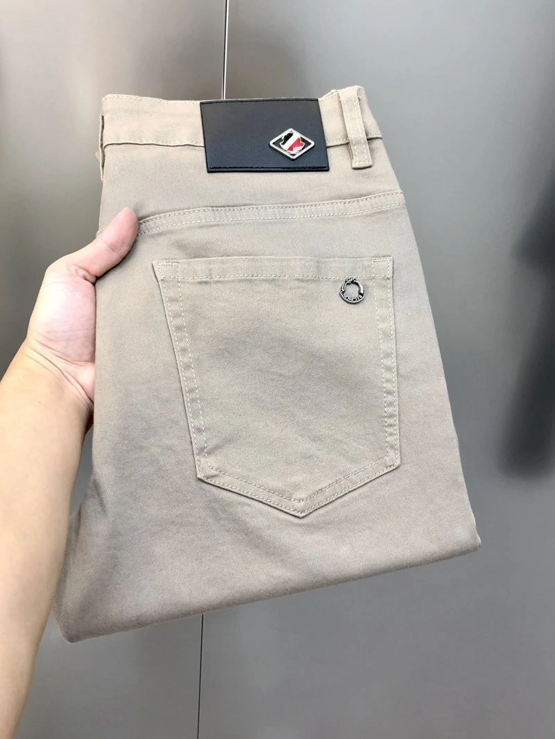 Moncler Jeans EyeCatching 140821
