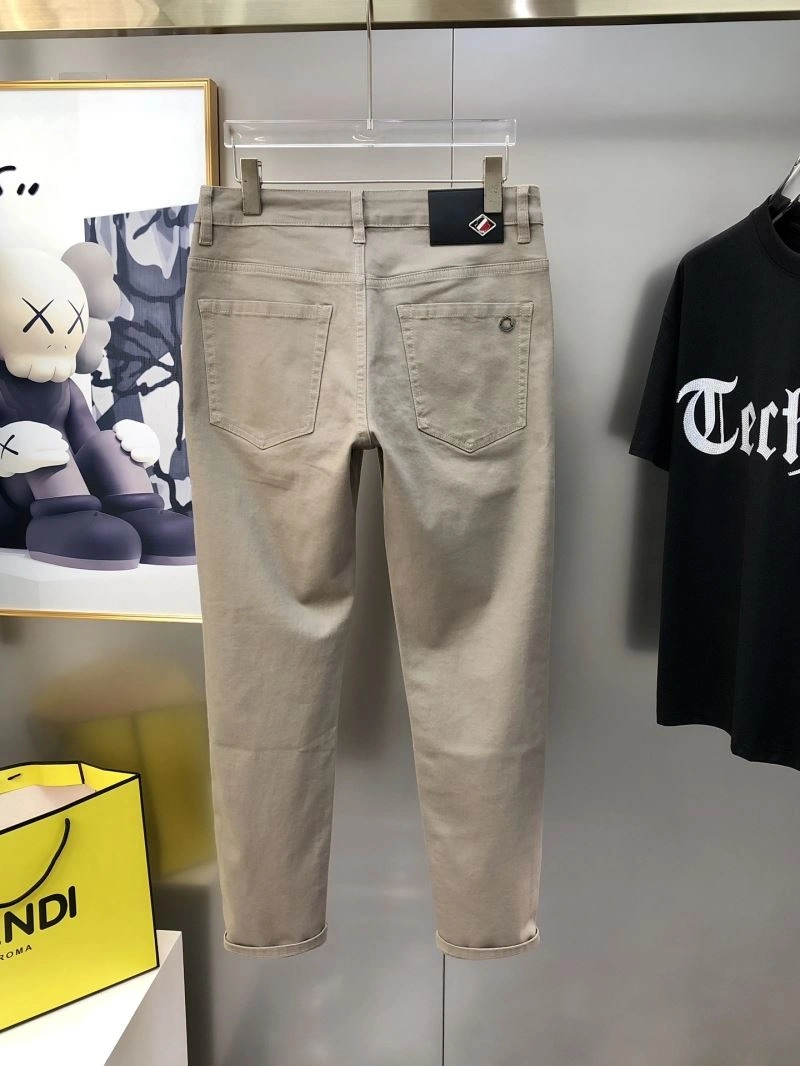Moncler Jeans EyeCatching 140821