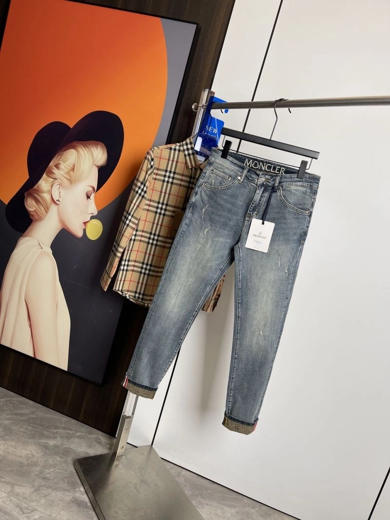 Moncler Jeans TravelReady 140818