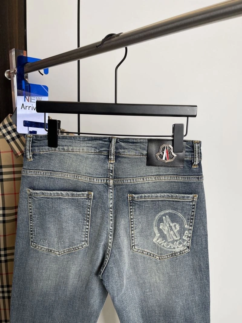 Moncler Jeans TravelReady 140818
