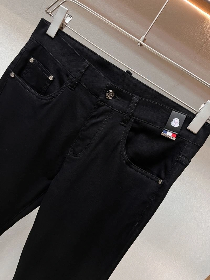 ModernLook Moncler Jeans 140817