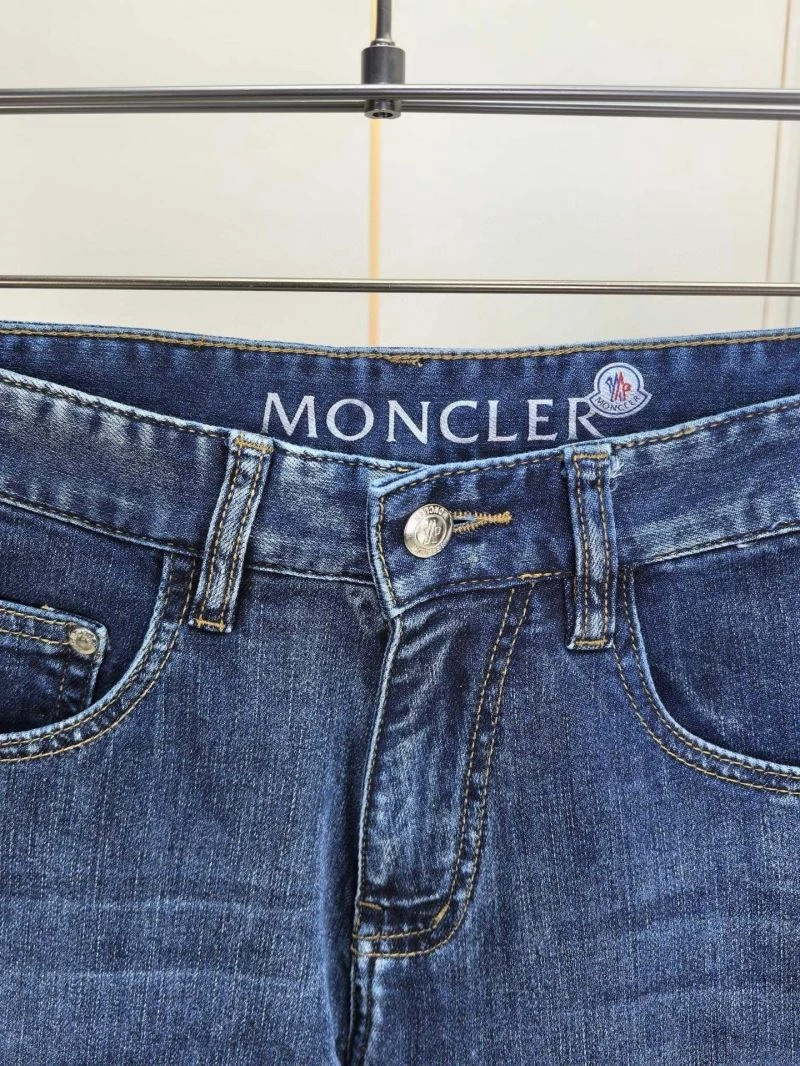 Stylish Moncler Jeans 140816