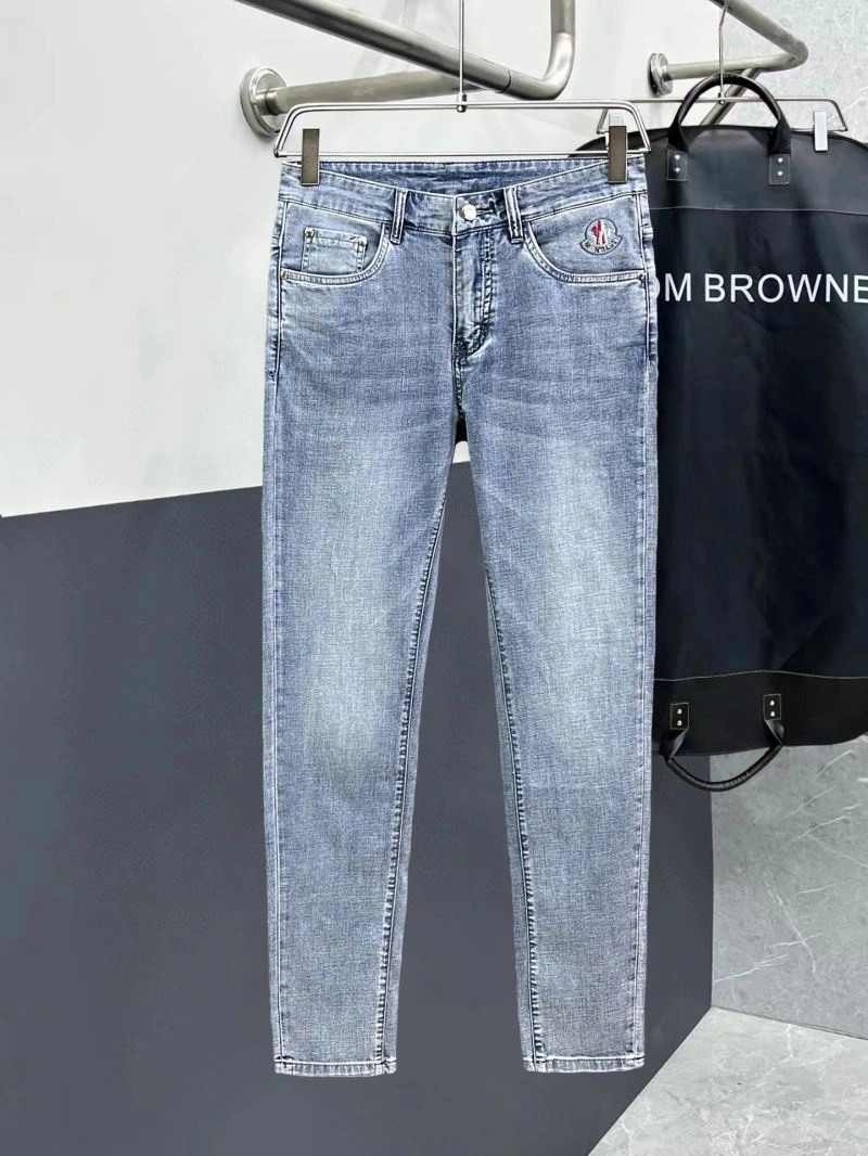 Moncler Jeans WeatherProof 140364