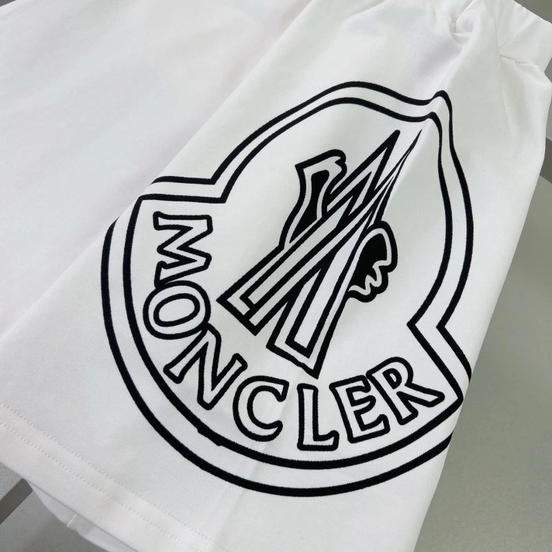Moncler Kids Cozy 139945