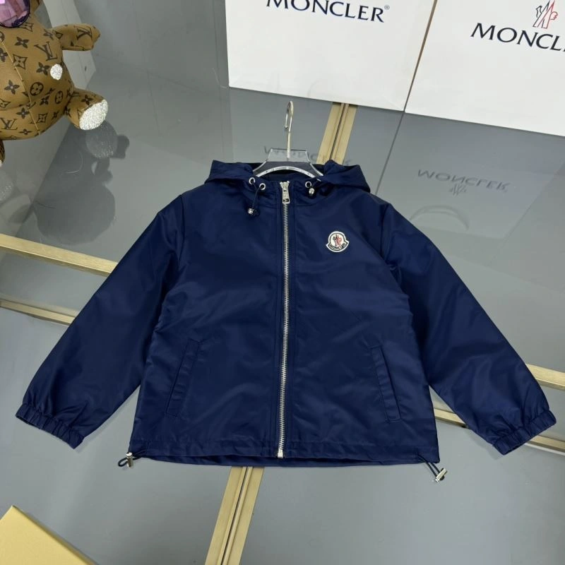 Moncler Kids Sleek 139940