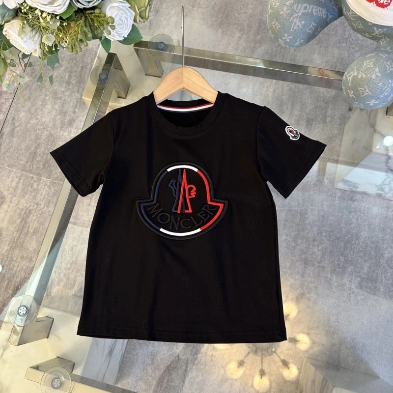 Moncler Kids GoAnywhere 139981