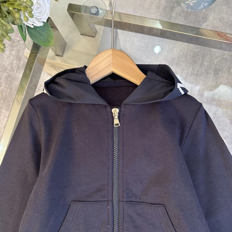 Moncler Kids Youthful 139927