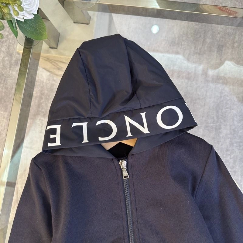 Moncler Kids Youthful 139927