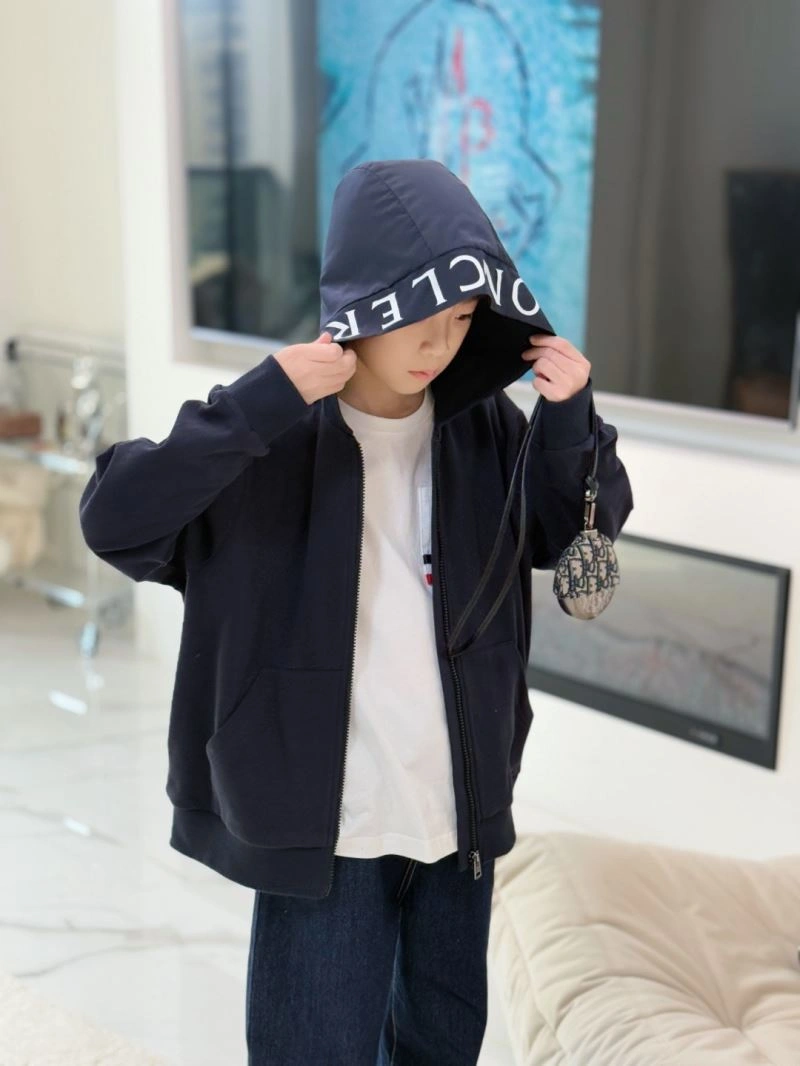 Moncler Kids Youthful 139927