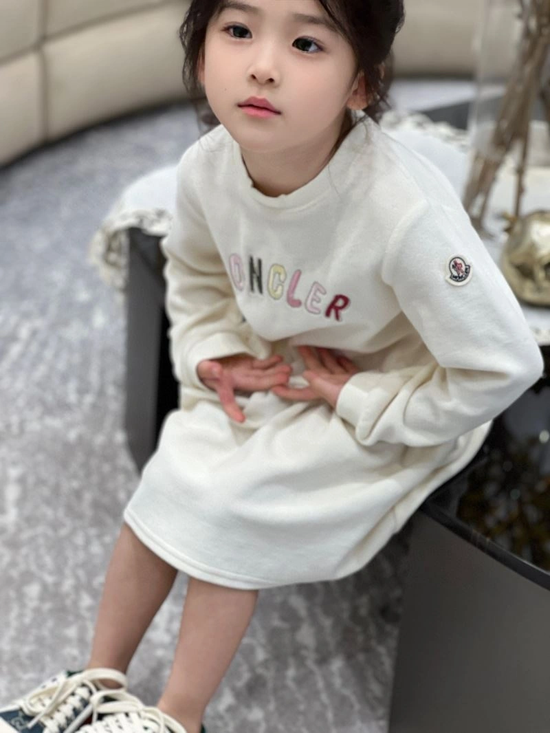 Sporty Moncler Kids 139962