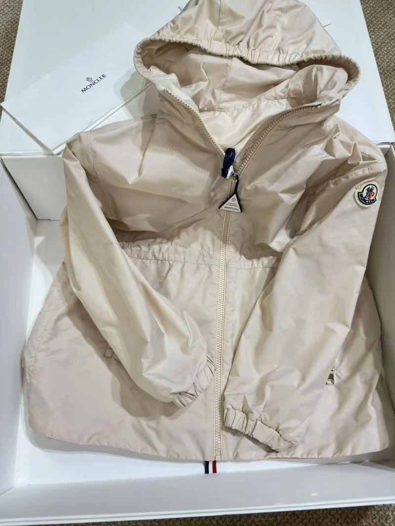 Moncler Kids Youthful 139951