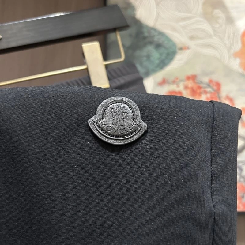 Moncler Long Pants UrbanStyle 142600