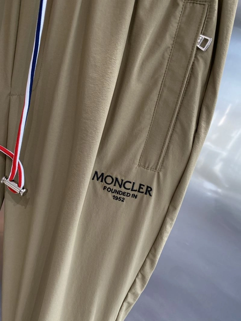 Colorful Moncler Long Pants 142602