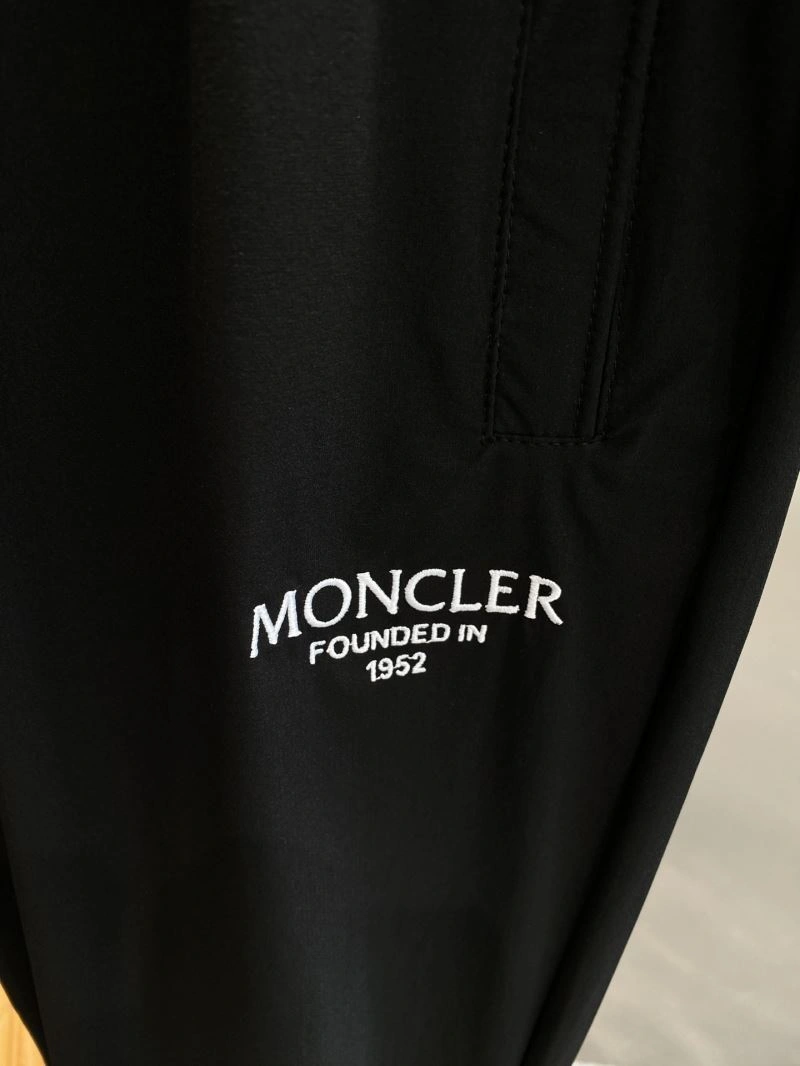 Tailored Moncler Long Pants 142598