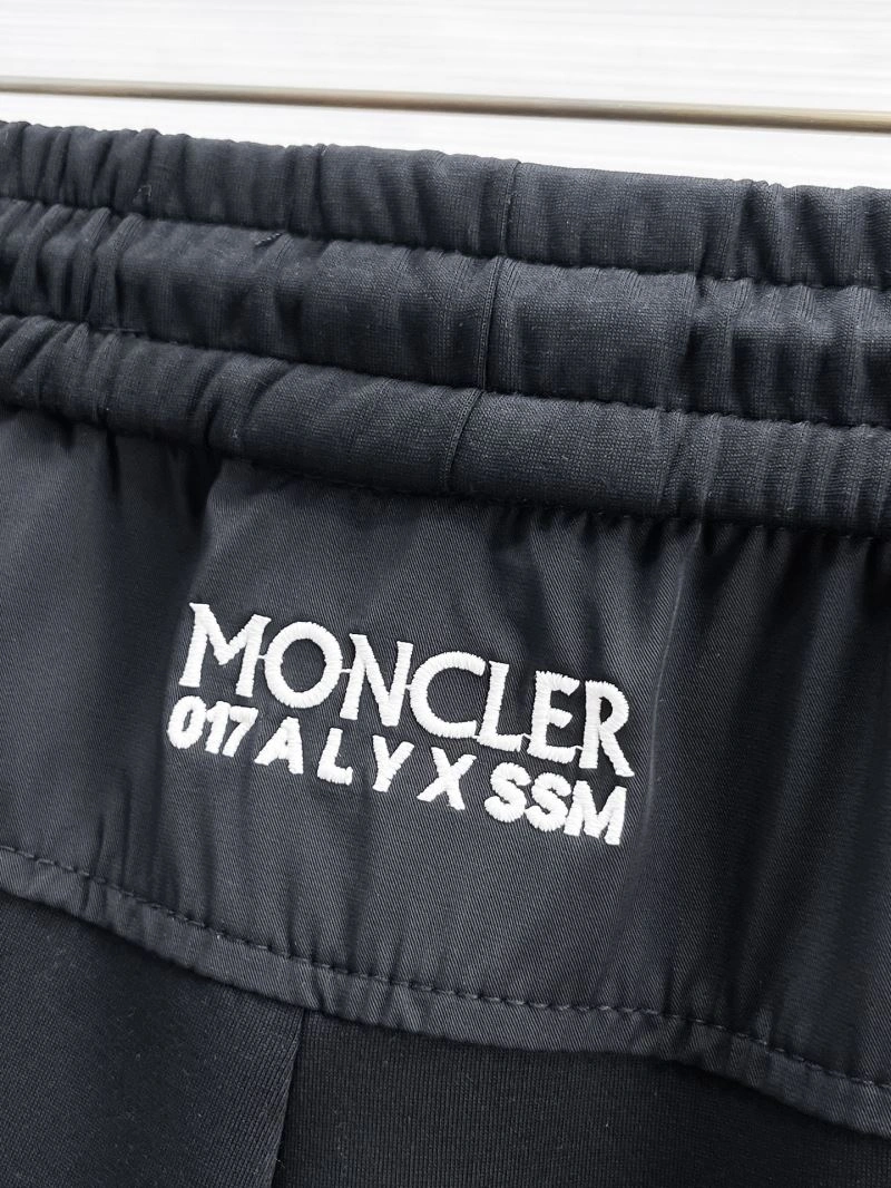 TechFriendly Moncler Long Pants 142596
