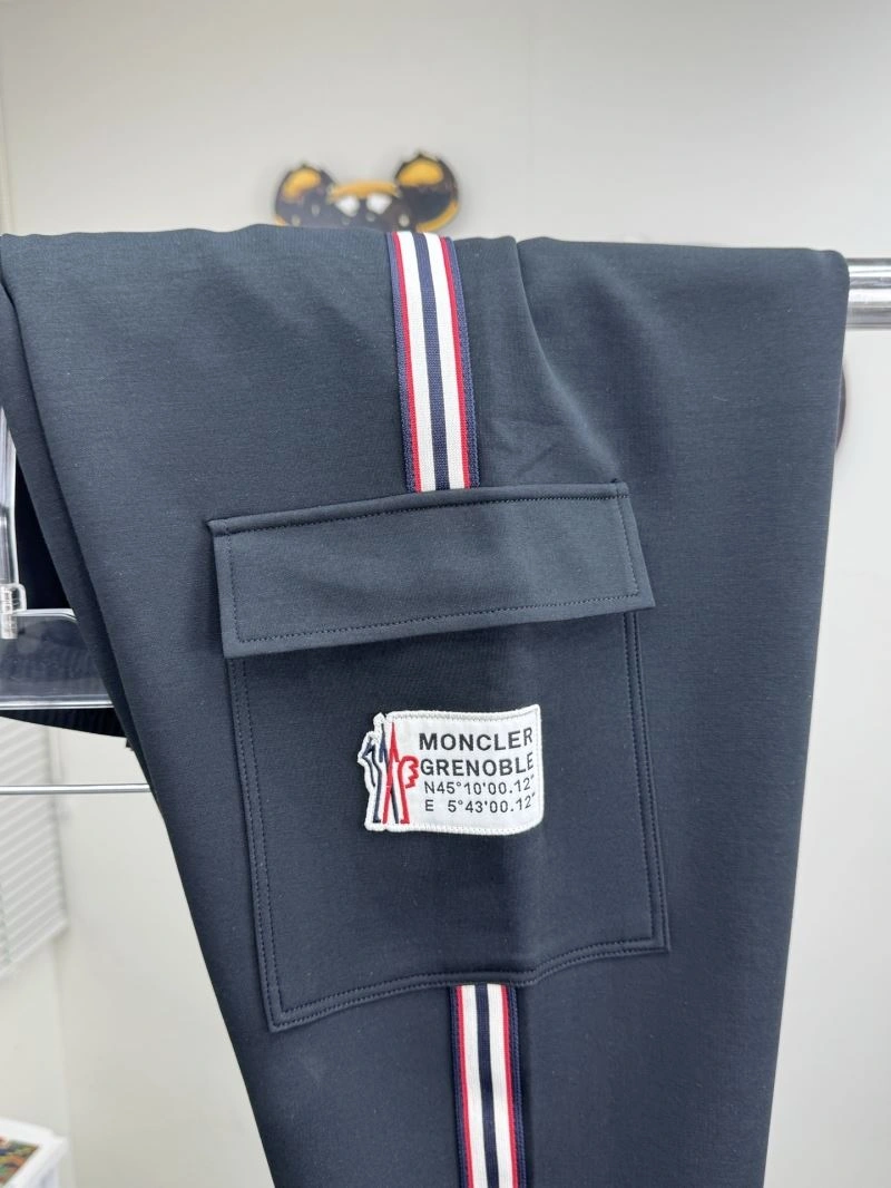 Moncler Long Pants Tailored 142584