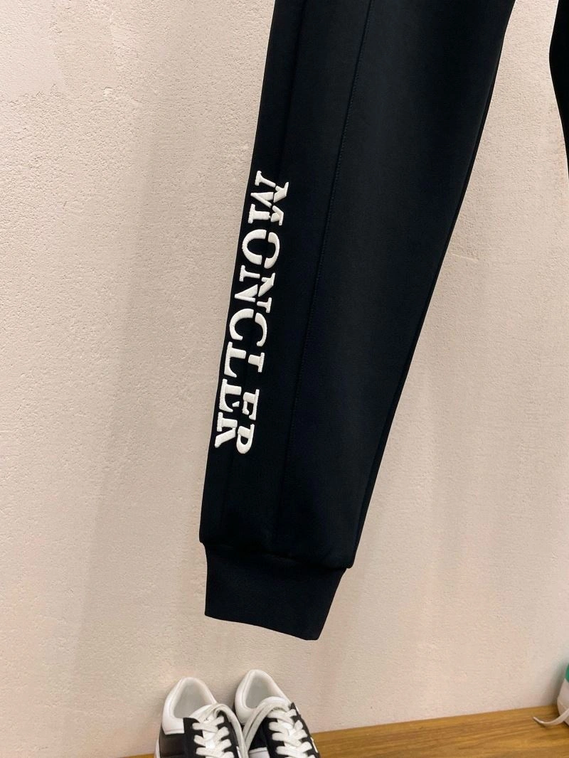 Contemporary Moncler Long Pants 142580