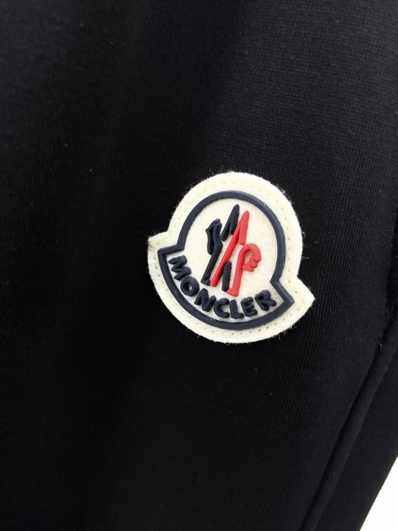 Moncler Long Pants Versatile 142566