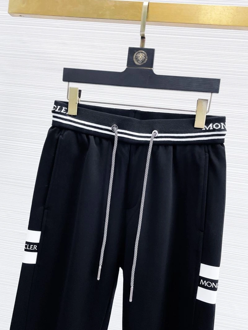 Moncler Long Pants UrbanChic 142180