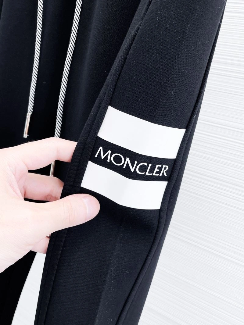 Moncler Long Pants UrbanChic 142180