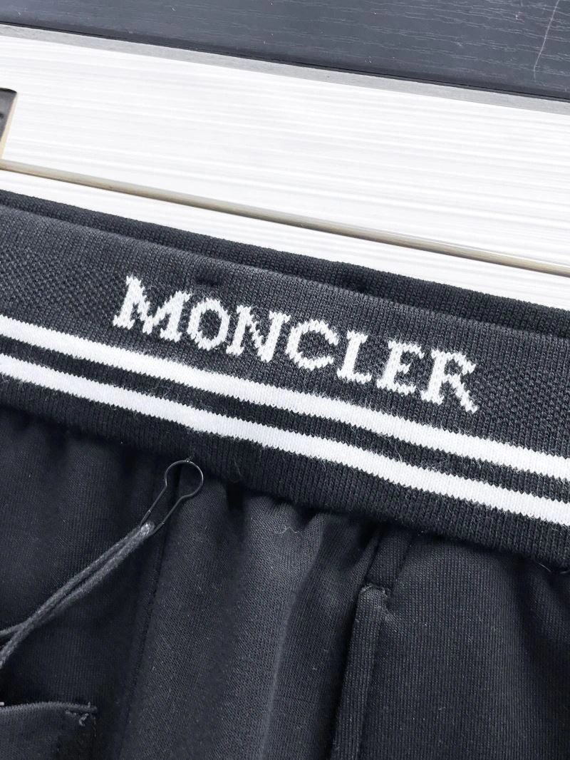 Moncler Long Pants UrbanChic 142180