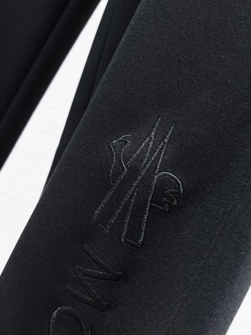 Sporty Moncler Long Pants 142175