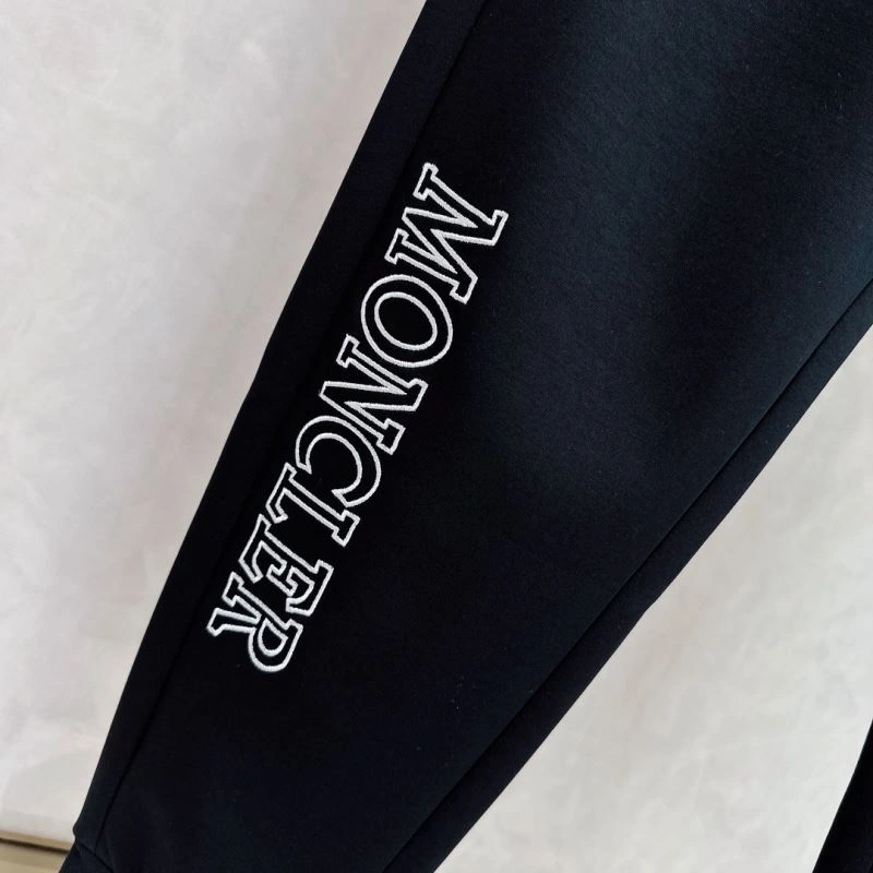 Moncler Long Pants Snug 142168