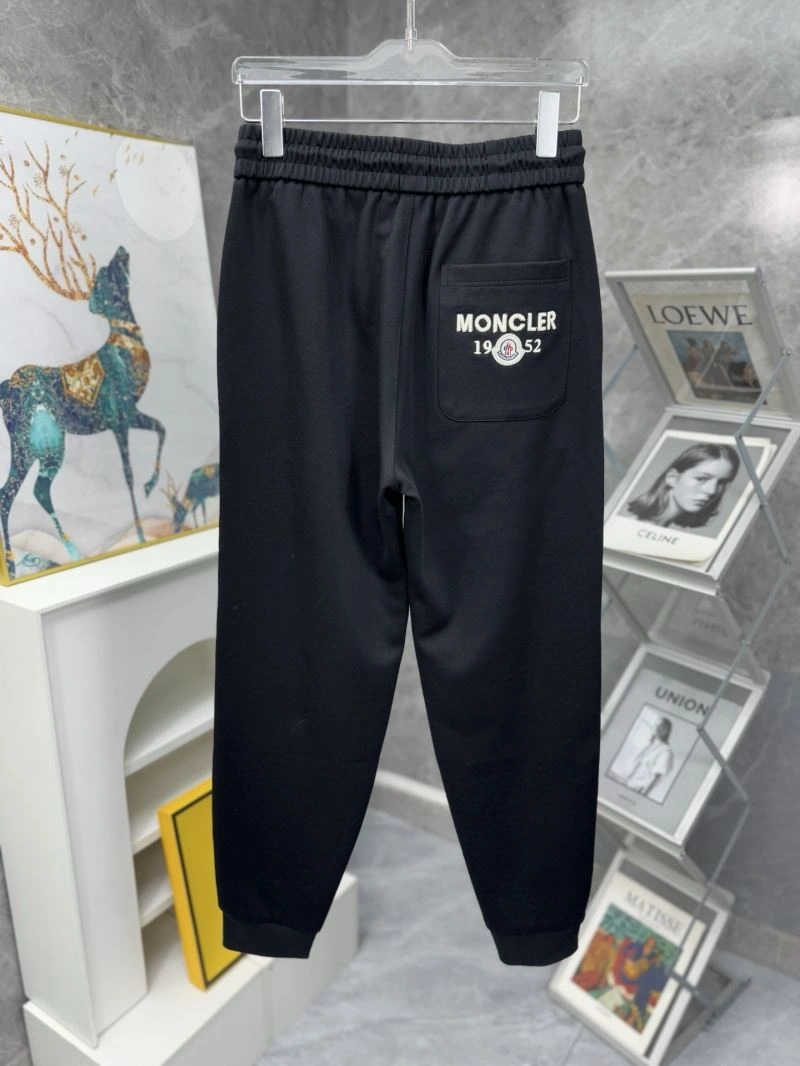 Moncler Long Pants Sporty 142162