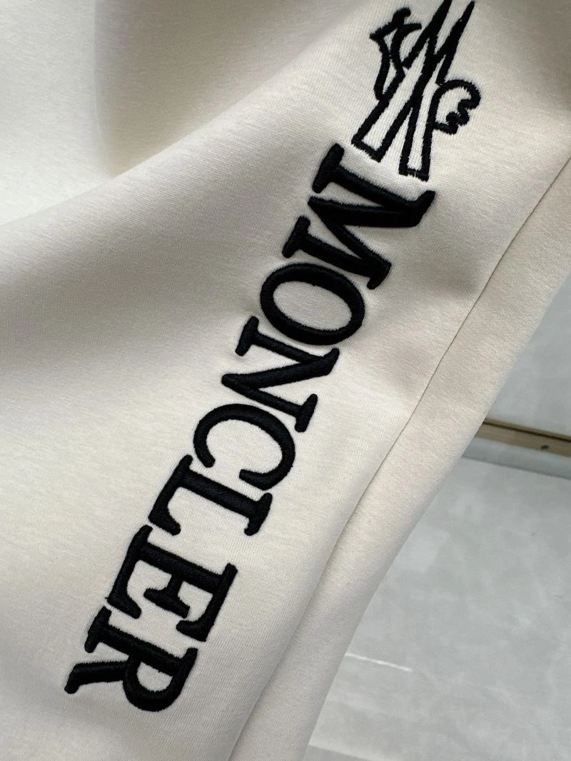 TechFriendly Moncler Long Pants 142157