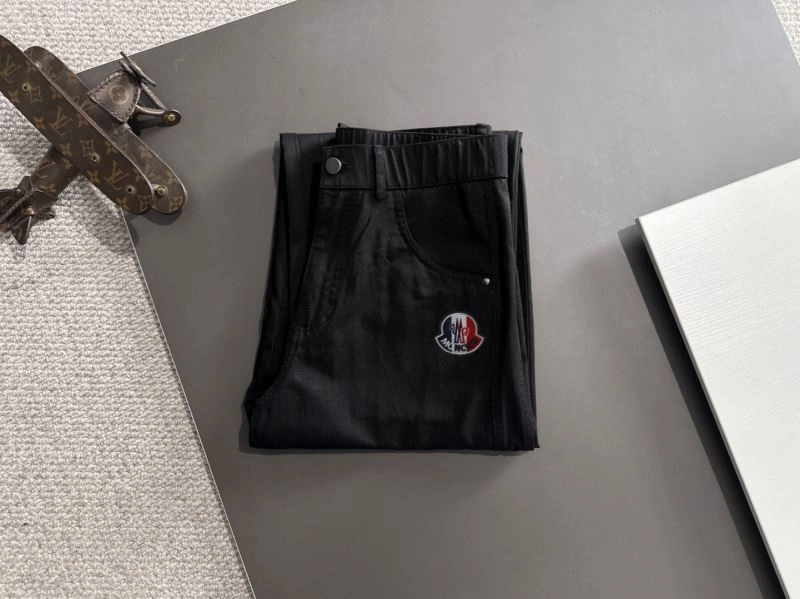 Moncler Long Pants Timeless 141615