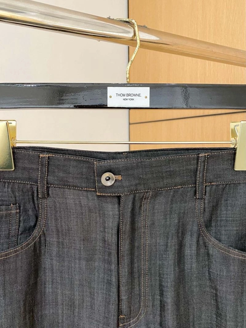 Moncler Long Pants Durable 141610