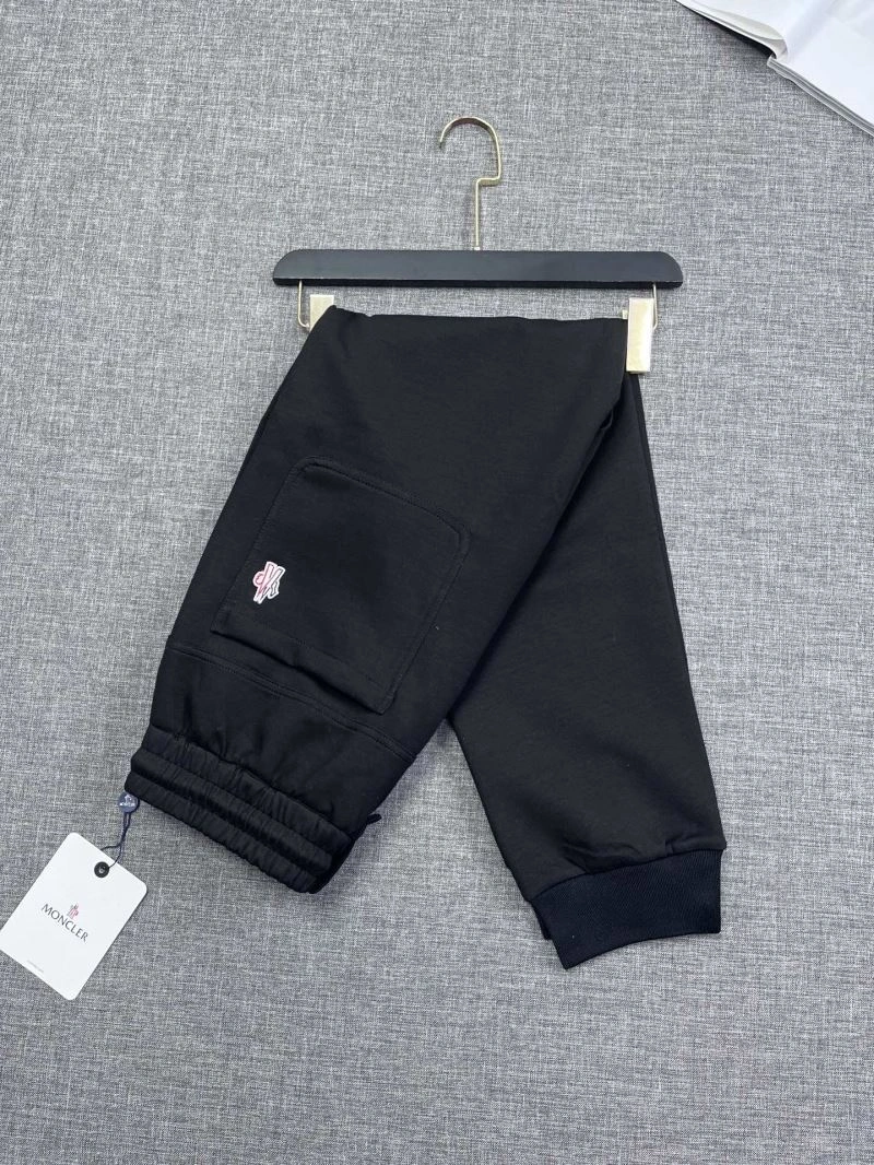 FashionForward Moncler Long Pants 141609