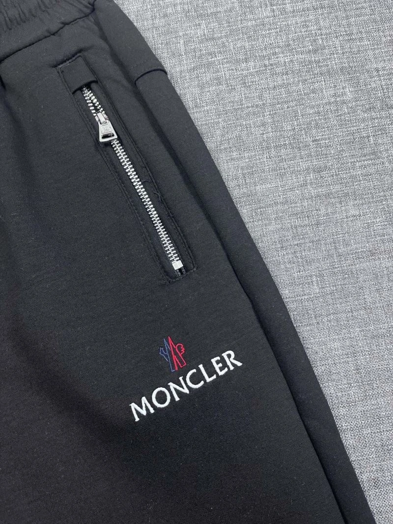 FashionForward Moncler Long Pants 141609