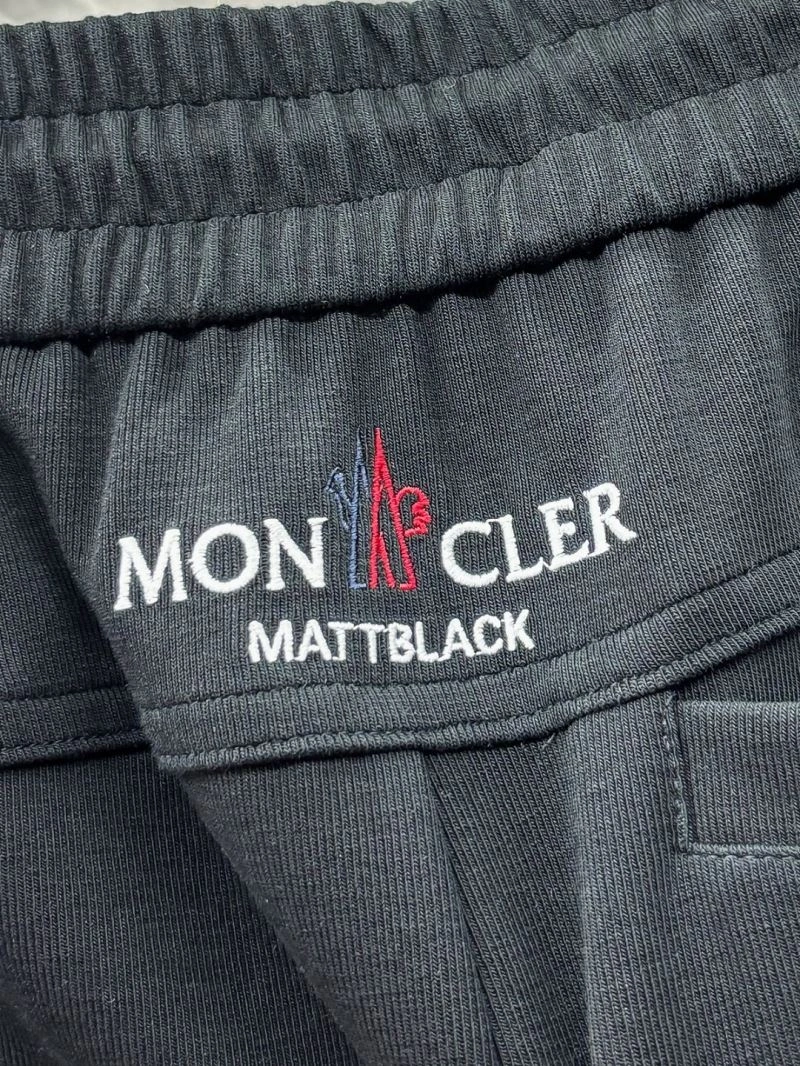 Moncler Long Pants Sophisticated 141597