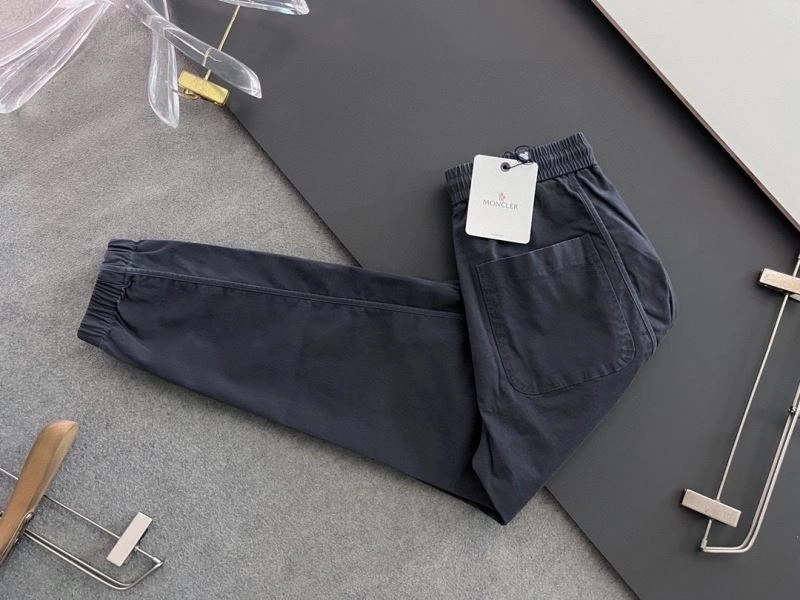 Bold Moncler Long Pants 141222