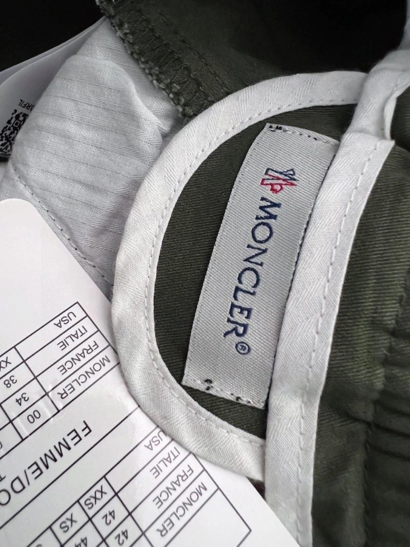 Moncler Long Pants Supportive 141218