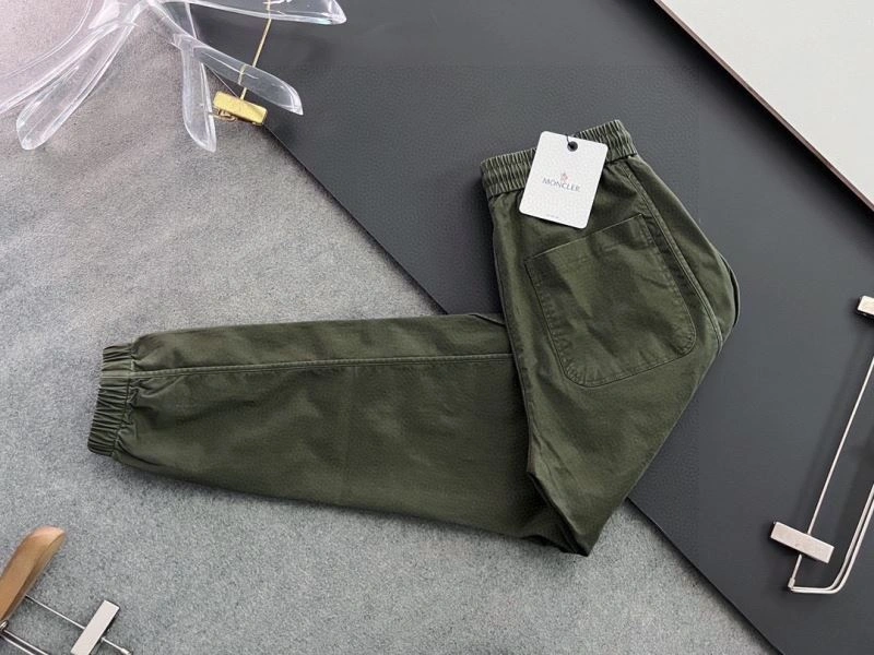 Moncler Long Pants Supportive 141218