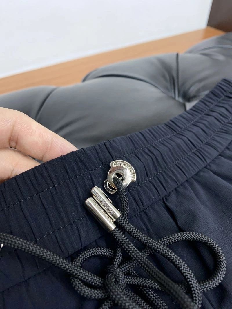 Moncler Long Pants Lightweight 141205