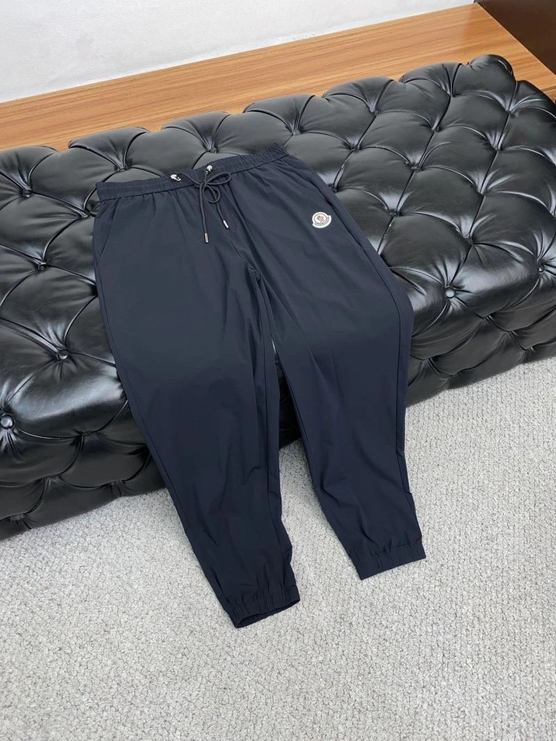 Moncler Long Pants Lightweight 141205