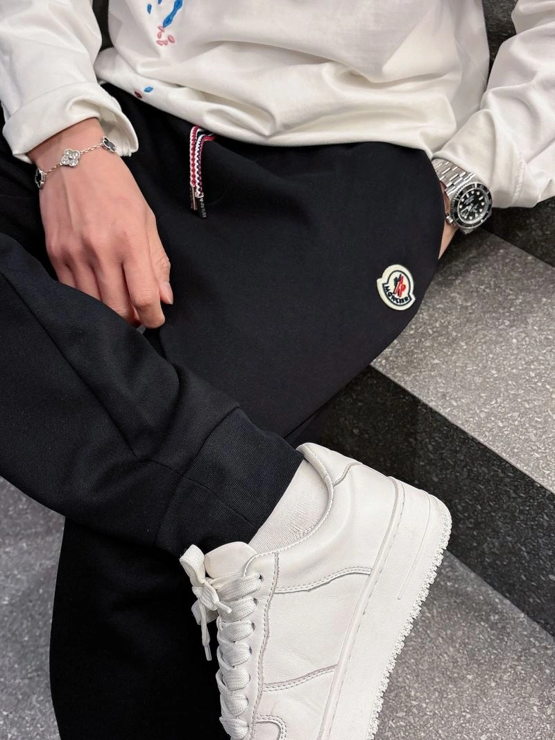 Moncler Long Pants Effortless 140801