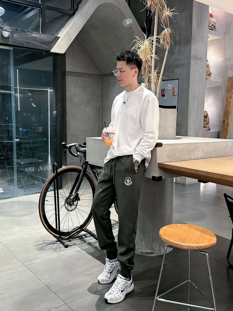 Unique Moncler Long Pants 140786