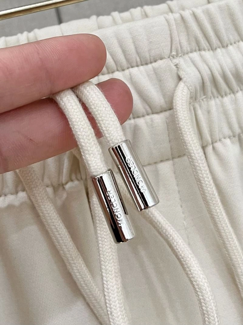 Moncler Long Pants EasyMatch 140358