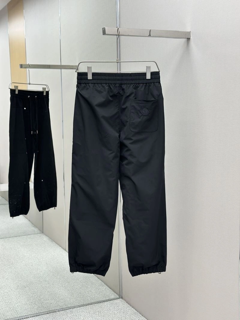 Moncler Long Pants Sophisticated 140353