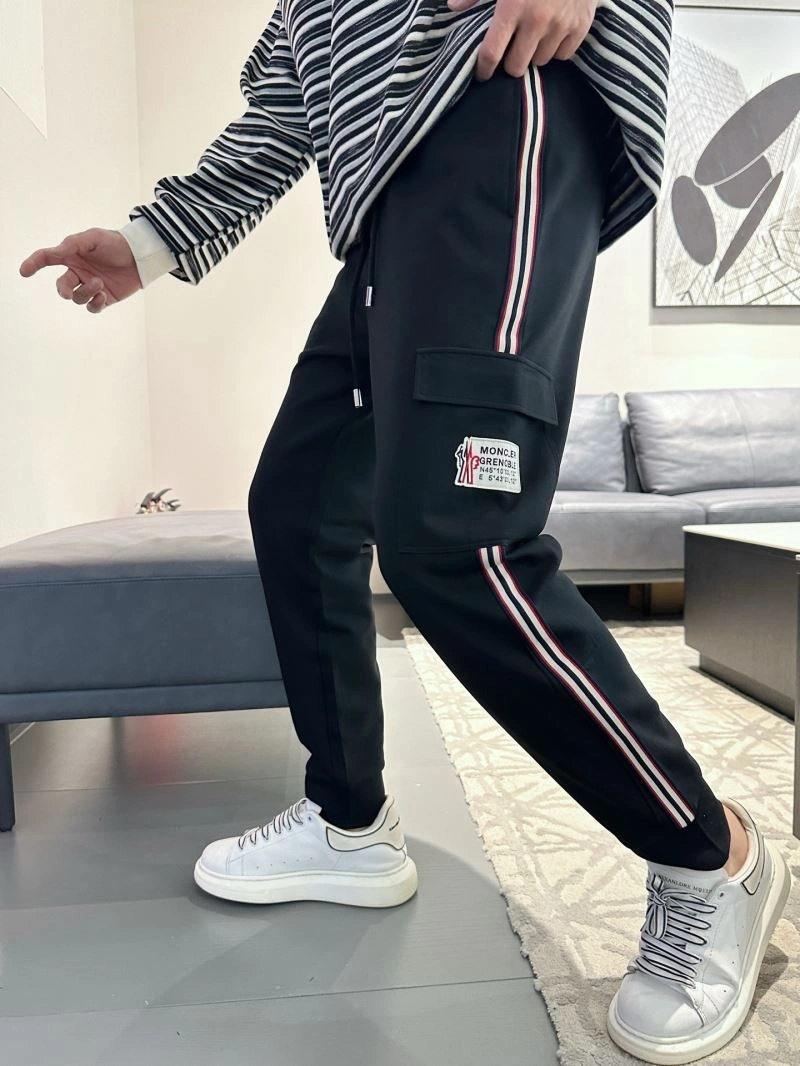 Moncler Long Pants Contemporary 140330