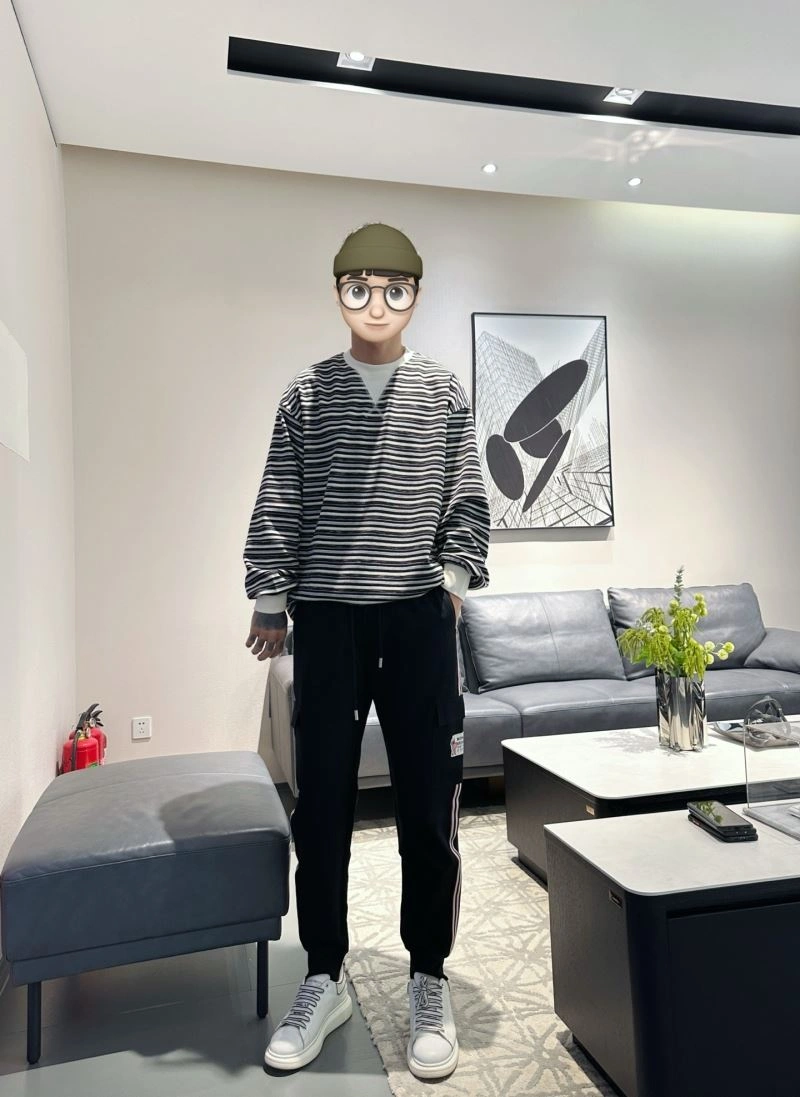 Moncler Long Pants Contemporary 140330