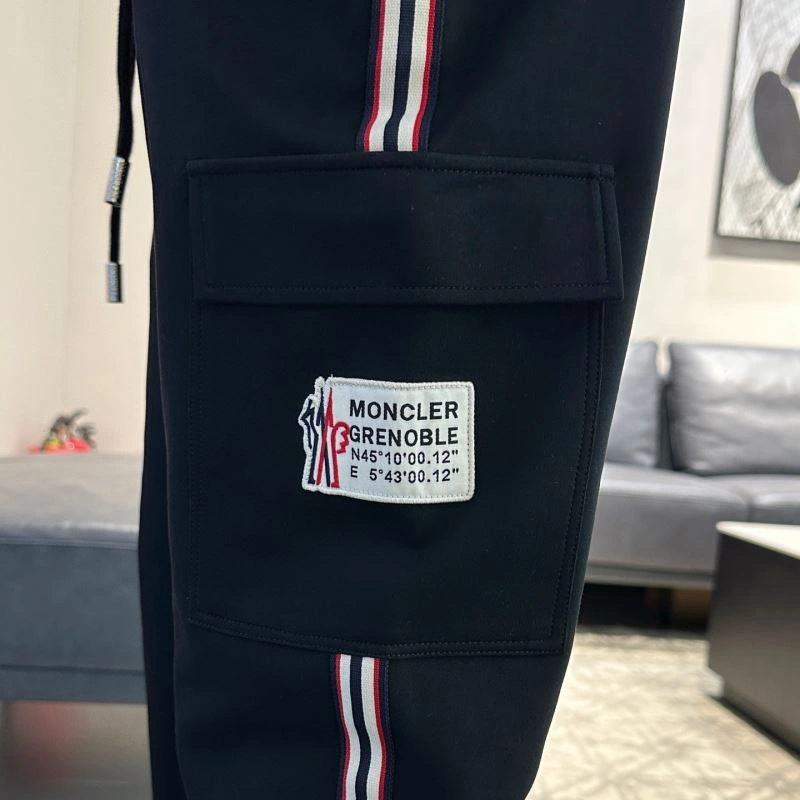 Moncler Long Pants Contemporary 140330