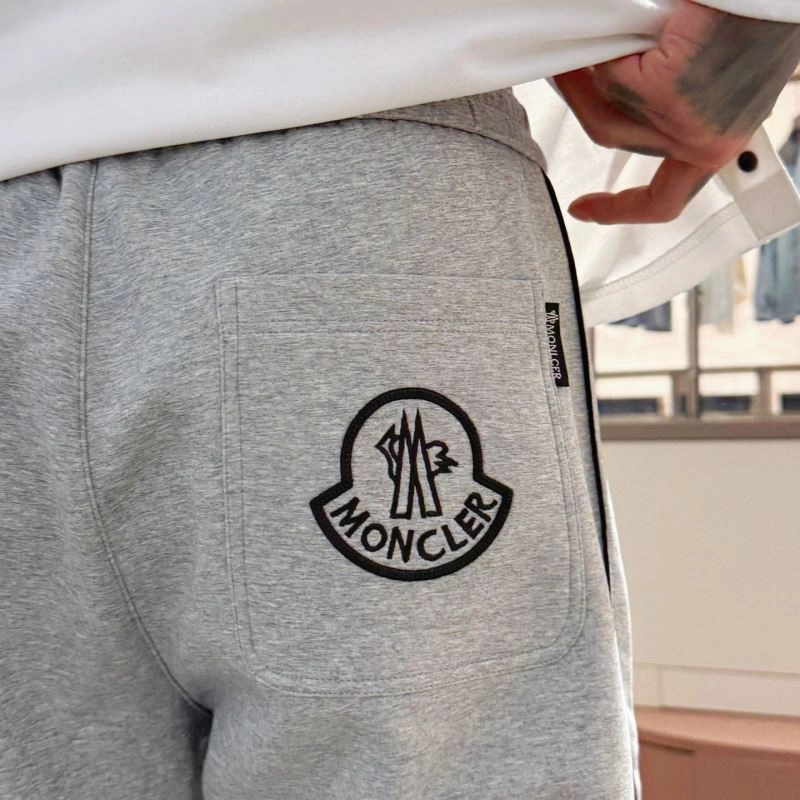 Moncler Long Pants TechFriendly 140323