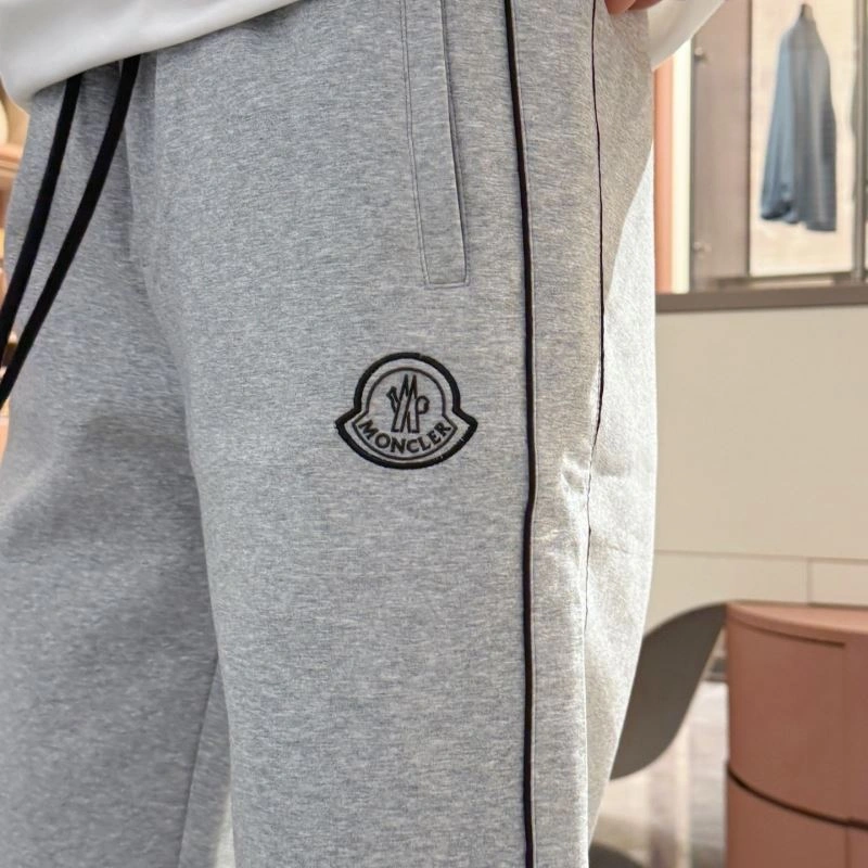 Moncler Long Pants TechFriendly 140323