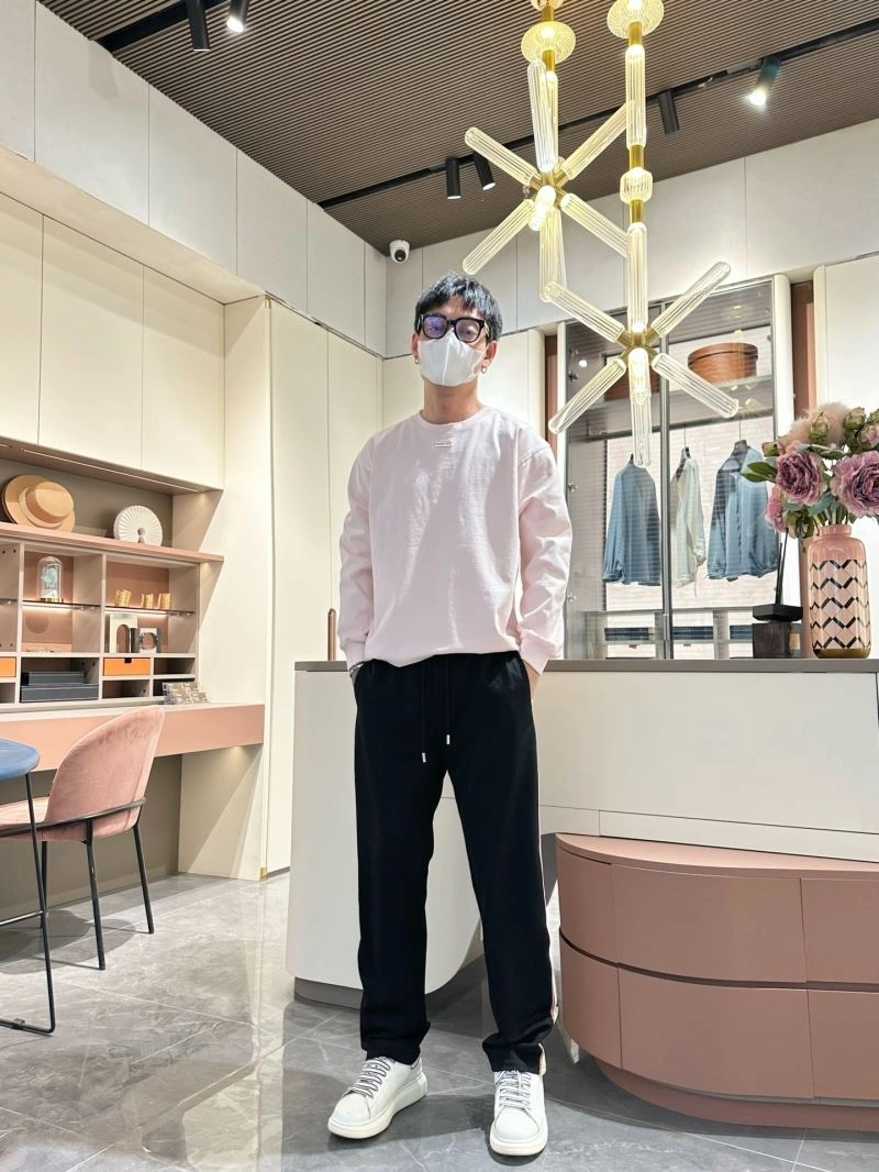 Moncler Long Pants Fashionable 140322