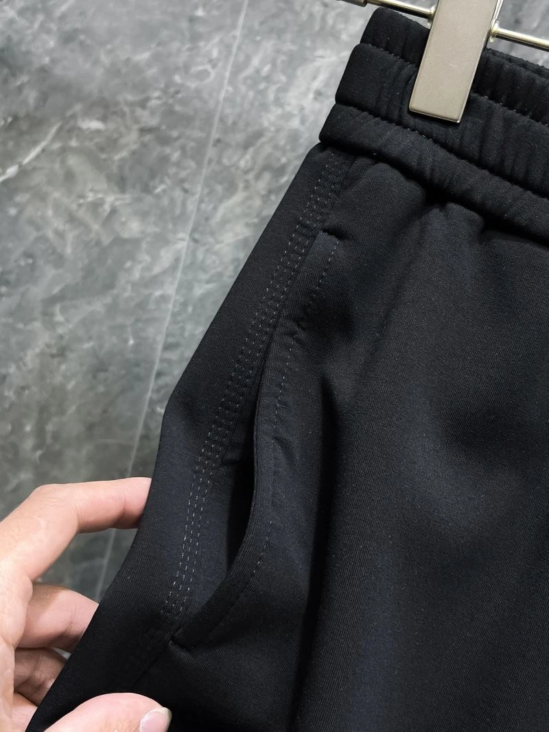Moncler Long Pants Sleek 140307